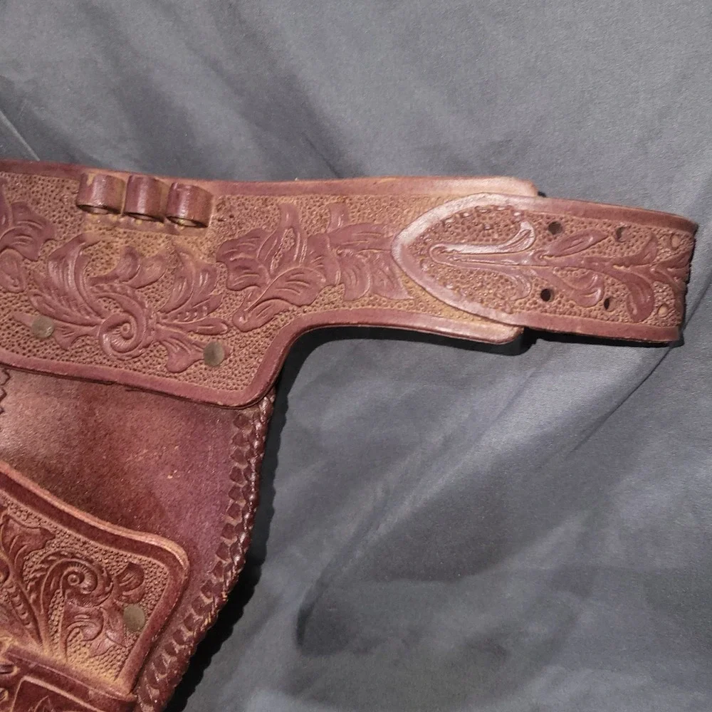 Vintage Western Cowboy Brown Toy Cap Gun Holster Belt